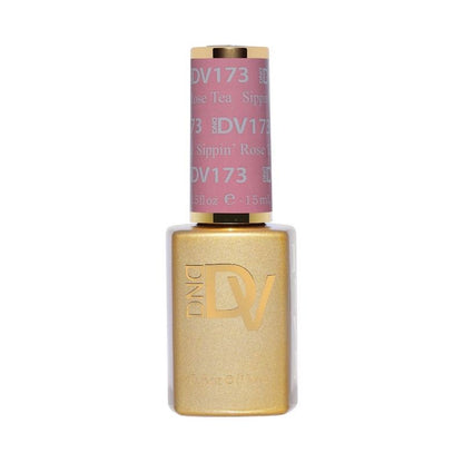 Sippin' Rose Tea DIVA #173
